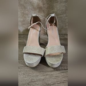 Fashion. Dress shoes